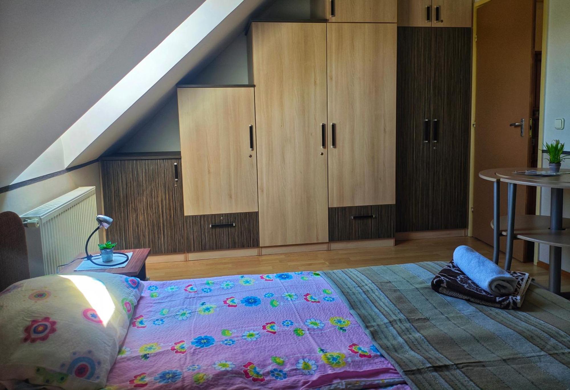 Illes Vendeghaz Hotell Keszthely Eksteriør bilde