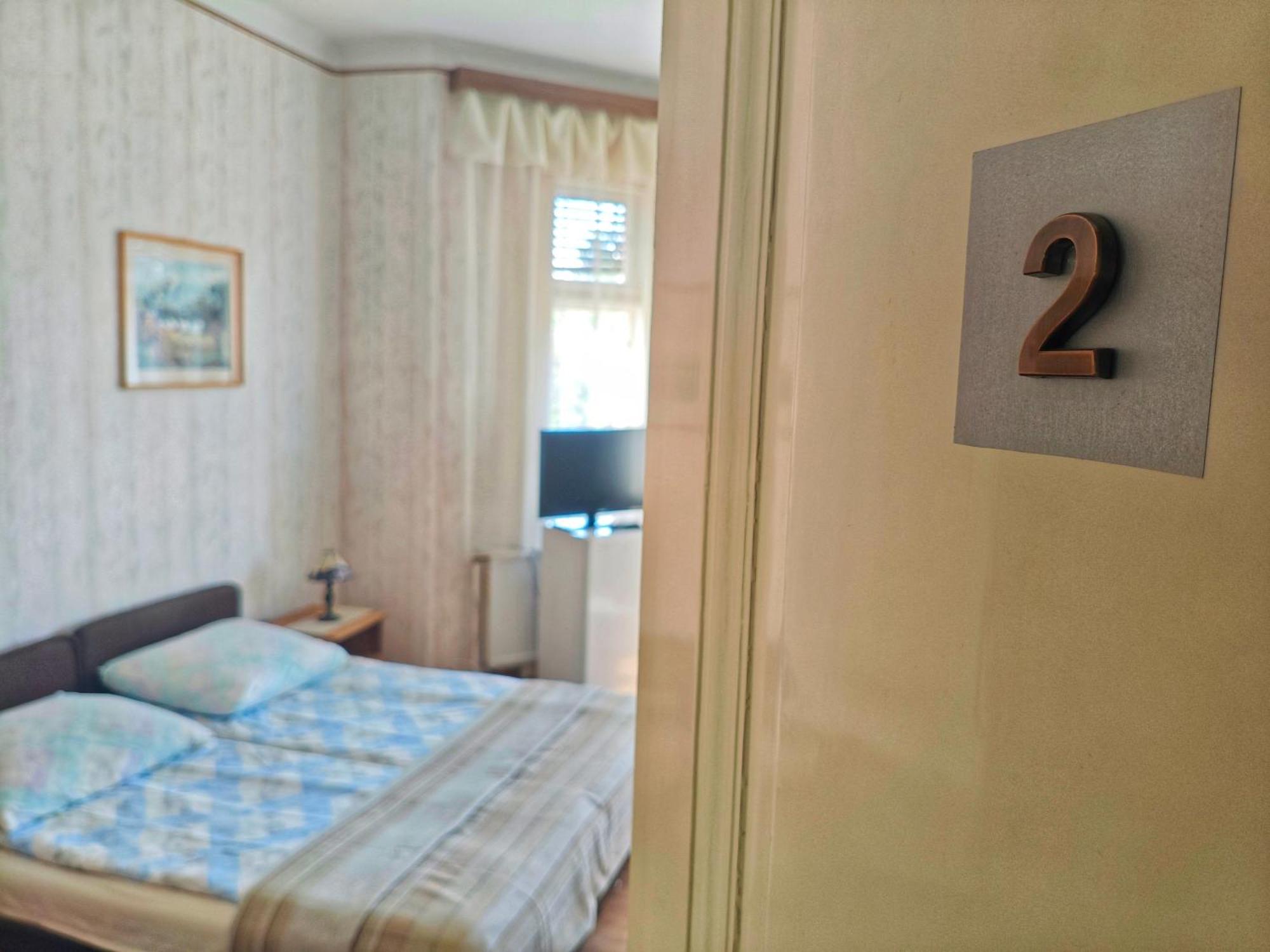 Illes Vendeghaz Hotell Keszthely Eksteriør bilde